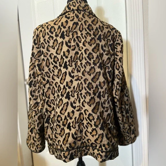 Chico’s~NWT~Jacquard~Leopard Print~Faux Leather Detail~Lined~Moto Jacket~Size 3 - Picture 13 of 16
